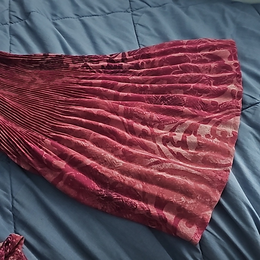 Catherines - Affinity Chain Pleated Blouse - 3X - Pink Print - 26W/28W - Picture 6 of 6